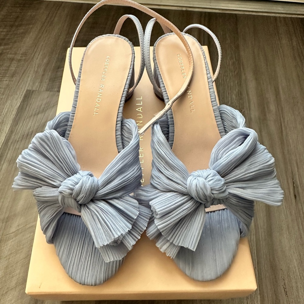 Loeffler Randall | Size 7 | Dahlia Blue Pleated Bow Heel Low